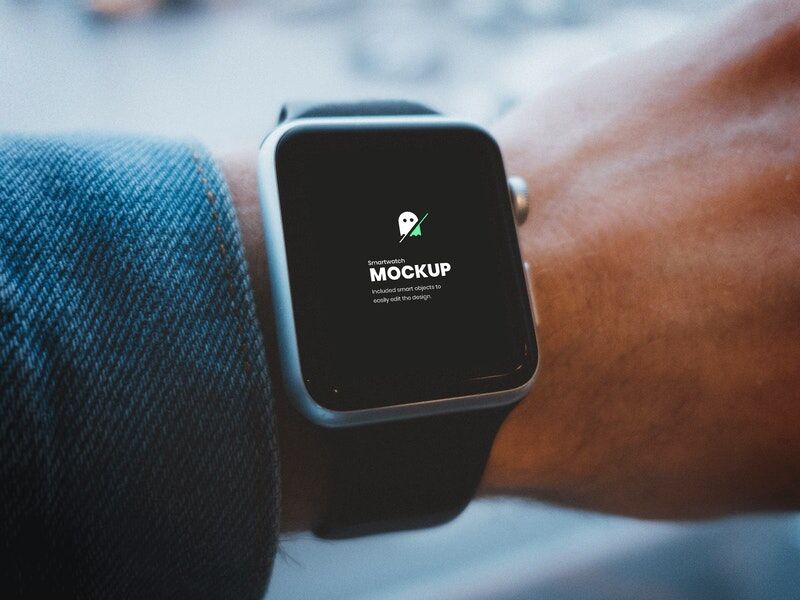Mockup Featuring a Man’s Hand Wearing Apple Watch
